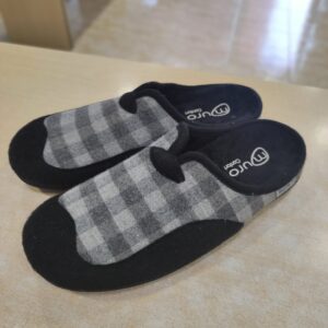 ZAPATILLAS TABLERO ABERTURA MURO Y GARRIDO