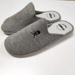 ZAPATILLAS CALAVERA BE GOMUS