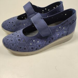 MERCEDITAS ANNE MURO Y GARRIDO