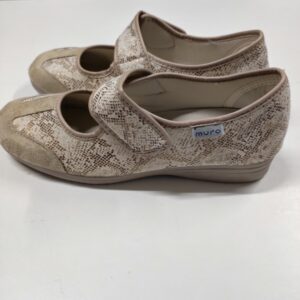 MERCEDITAS LUCIA MURO Y GARRIDO