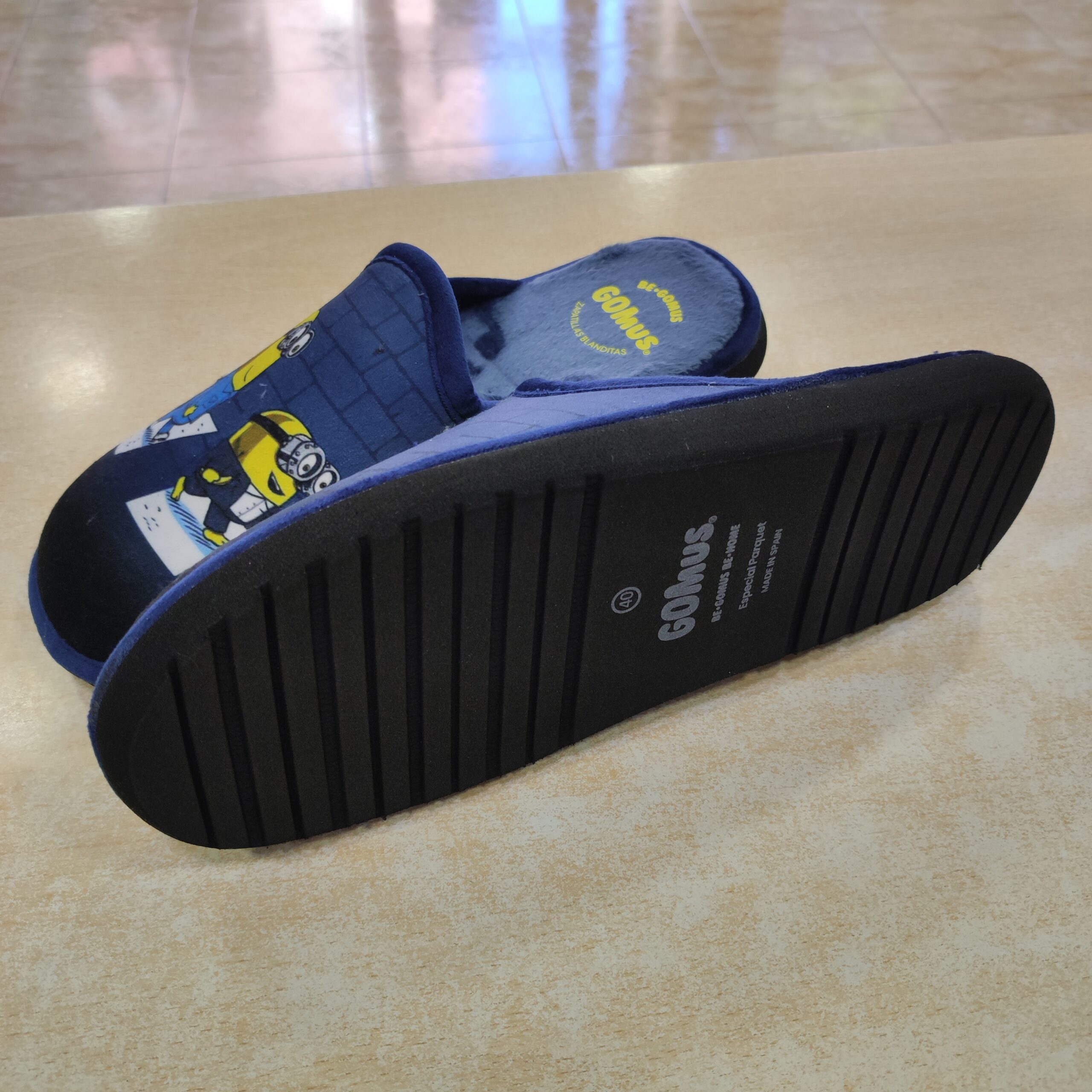 ZAPATILLAS MINIONS BE GOMUS - Imagen 2